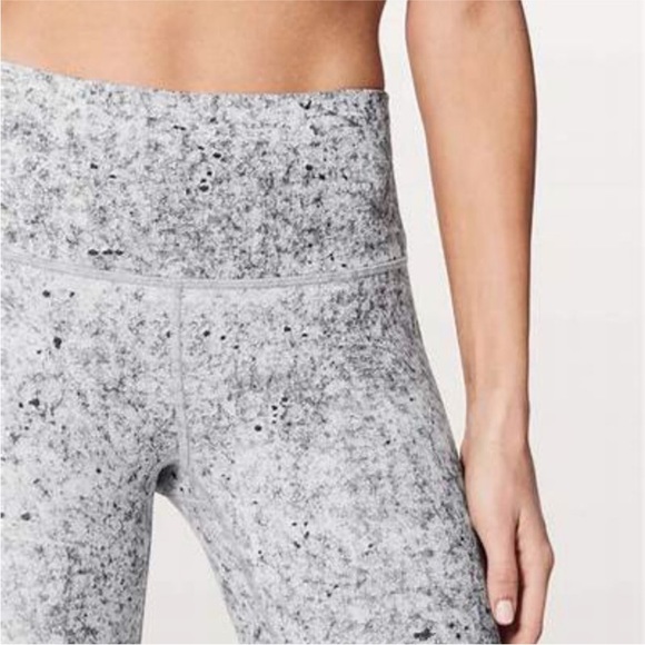 Lululemon Wunder Under High Rise Legging Women’s Size 10 - Picture 3 of 11